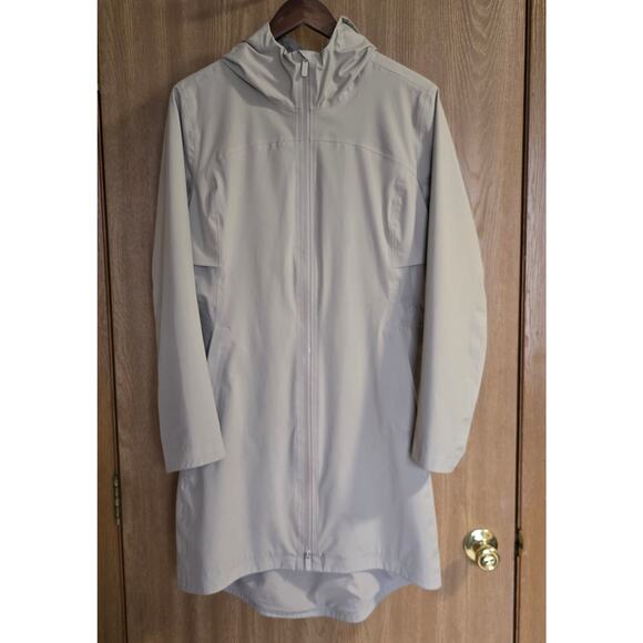 Lululemon Rain Rebel Jacket - Picture 2 of 12